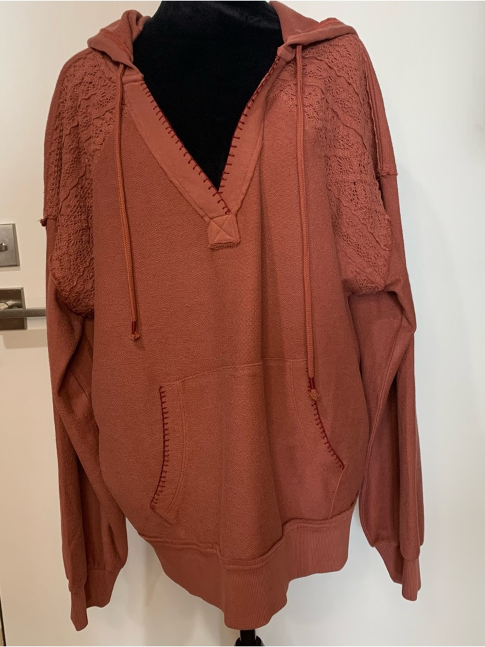 Lucky Brand XL Crochet Trim Baja BOHO Pullover Hoodie.